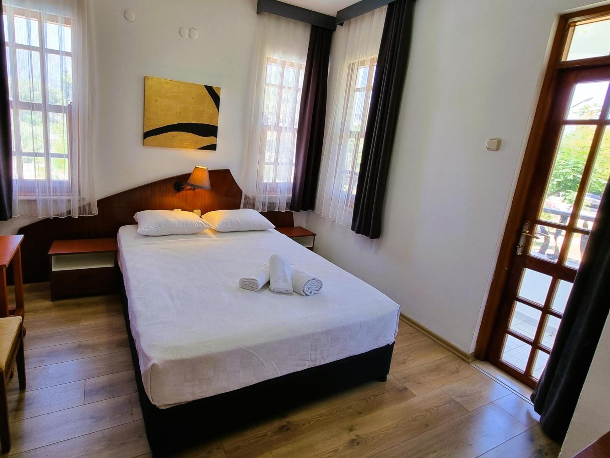 Sima Hotel เกเมร์ ภายนอก รูปภาพ